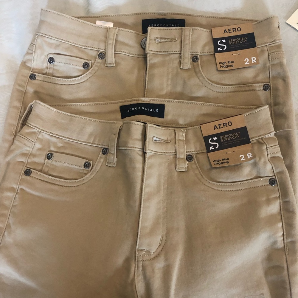 Size 2 Khaki Jegging NWT